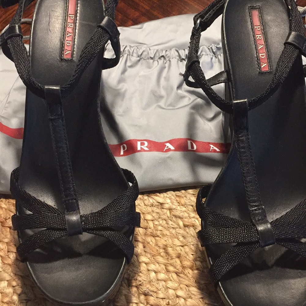 Woman’s wedge heel sandals